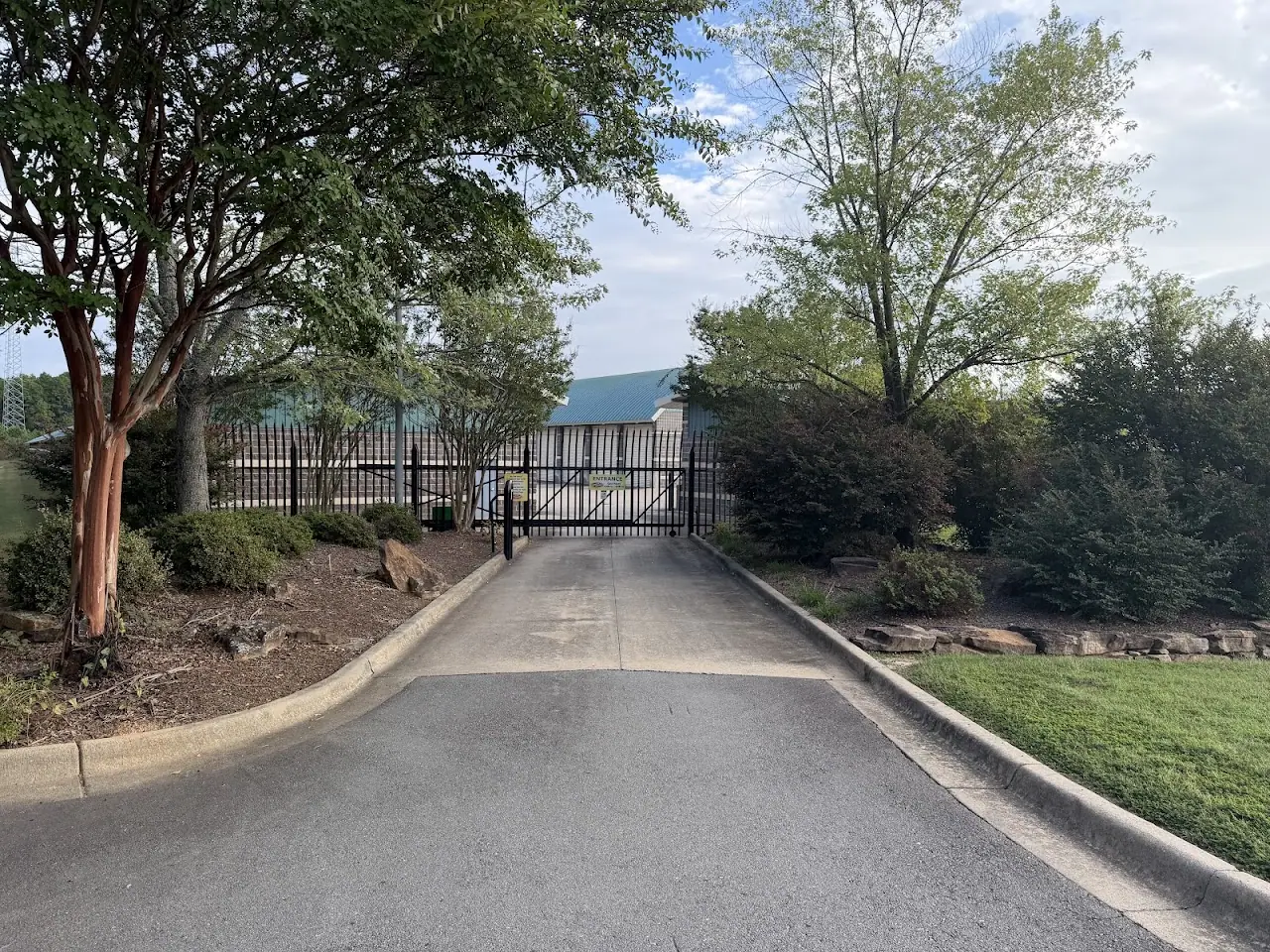 Eden Isle Storage, RV storage in Heber Springs