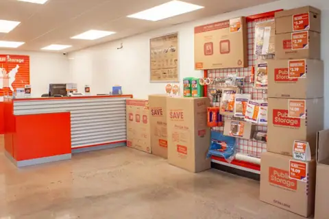 Public Storage photo 2