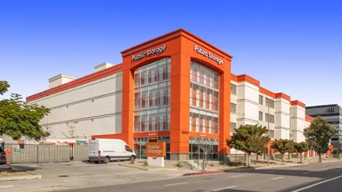 Public Storage photo 2