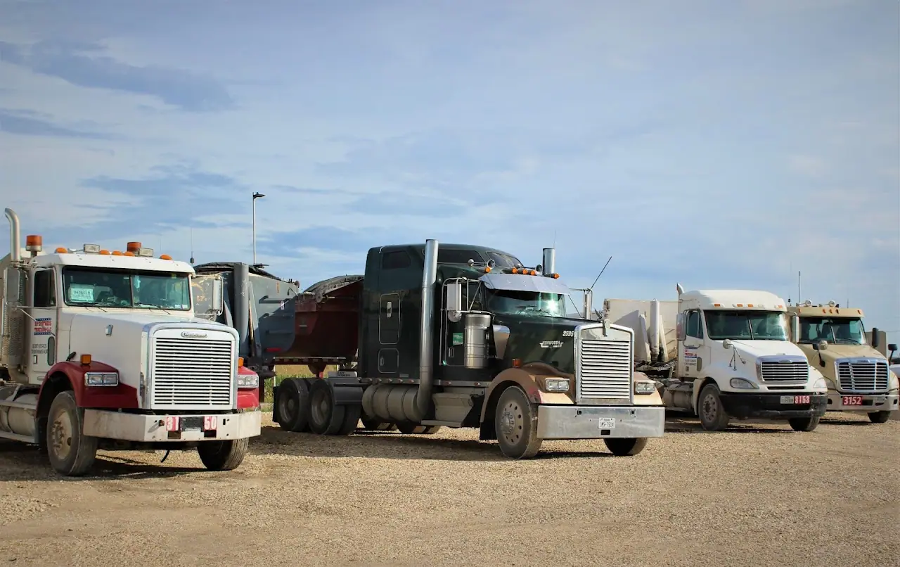 EZ Storage Services Del Valle, RV storage in Del Valle