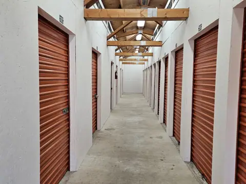 Stash-It Self Storage photo 2