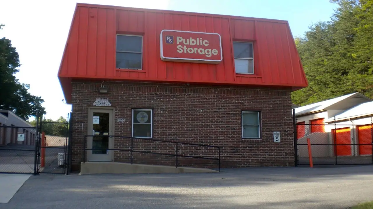 Public Storage, RV storage in Lorton