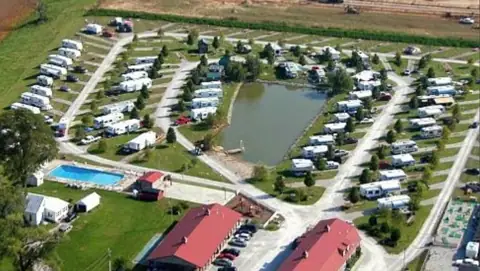 Neighbor RV Storage photo 2