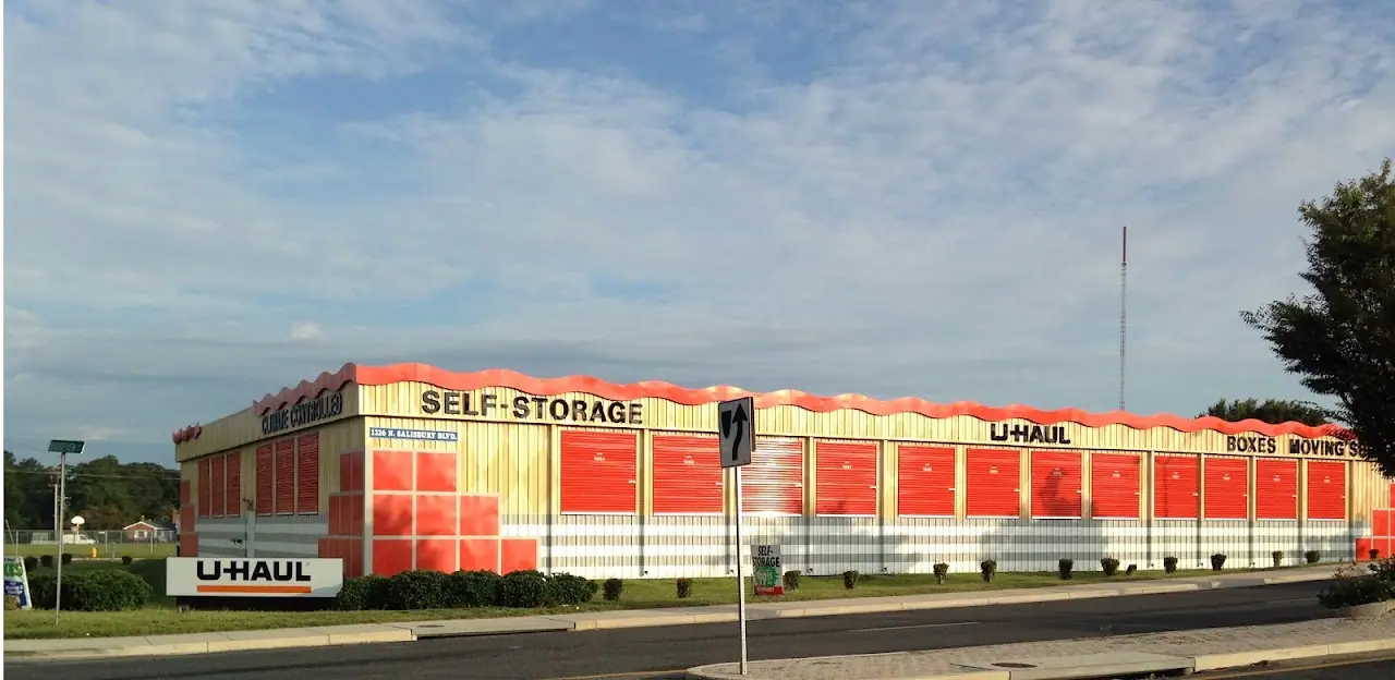 Self-Storage at U-Haul, RV storage in Salisbury