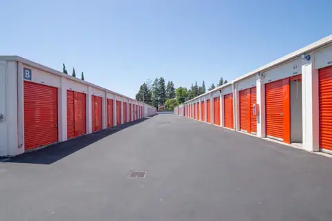 Public Storage photo 3