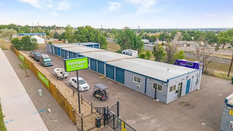 Extra Space Storage, RV storage in Denver