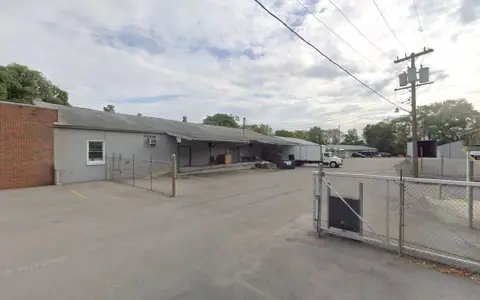 Beaver Creek Storage - Virginia Ave photo 3