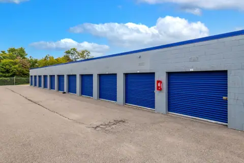 Prestige Storage - Blue Ash photo 2