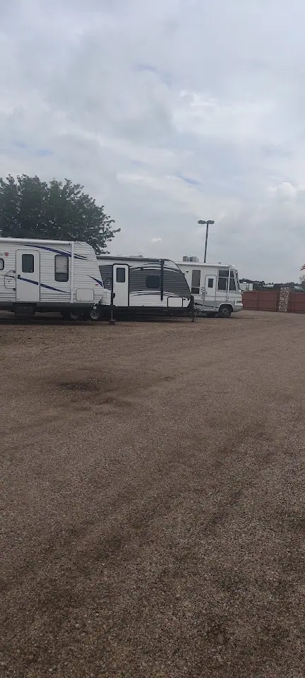 Frederick West RV Storage, RV storage in Longmont