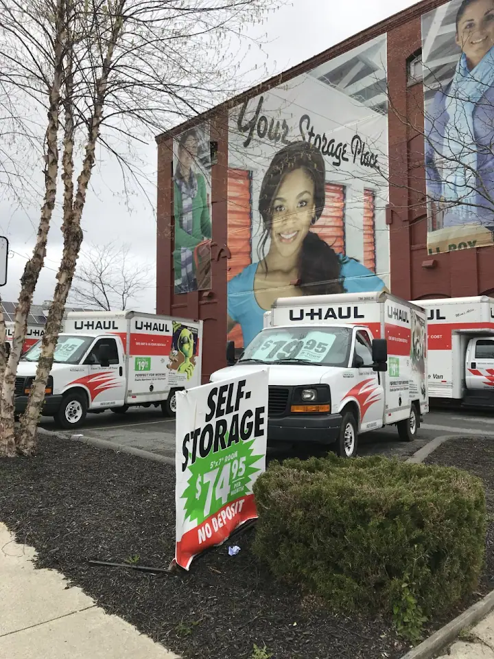 Self-Storage at U-Haul, RV storage in New Bedford