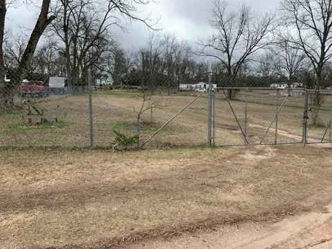 Dunbar Rd RV Storage - Byron photo 2