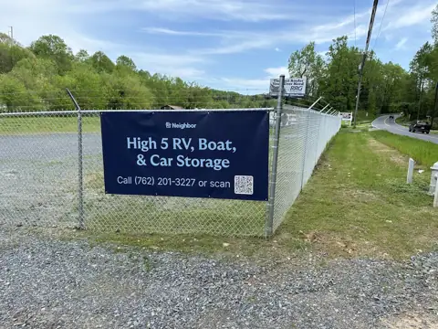 High 5 RV & Boat Storage photo 2
