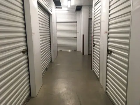 Public Storage photo 2