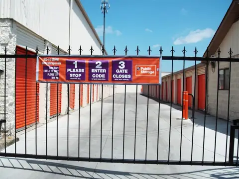 Public Storage photo 3