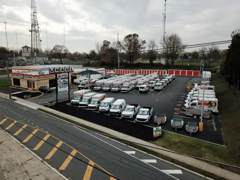 Self-Storage at U-Haul in Philadelphia, PA