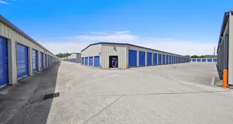 Mini Mall Storage photo 2