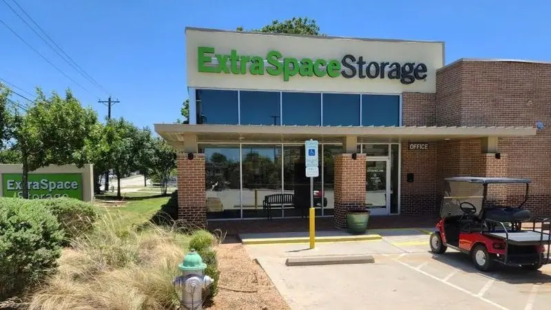Extra Space Storage, RV storage in Flower Mound