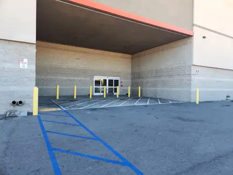 Public Storage photo 2