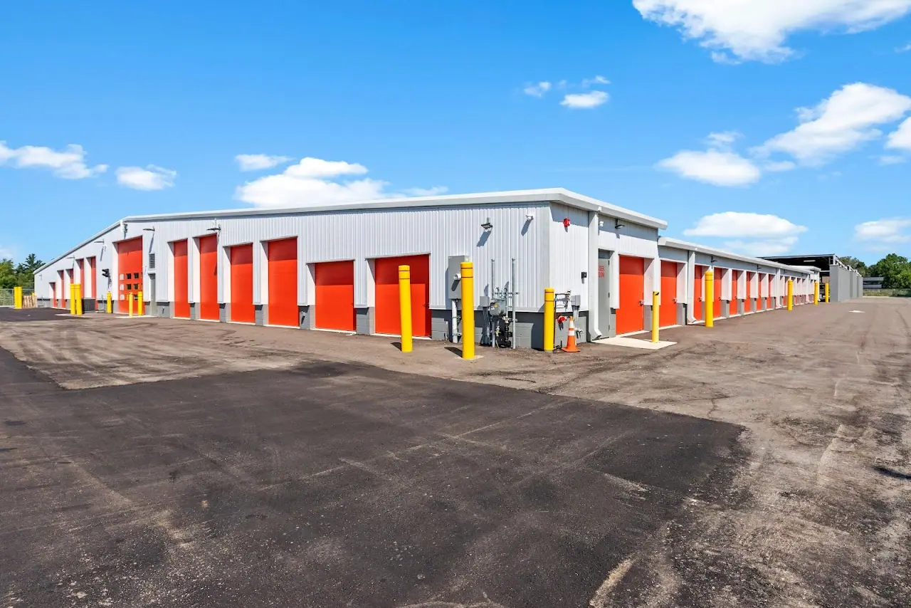1-800-Self-Storage.com, RV storage in Grand Blanc
