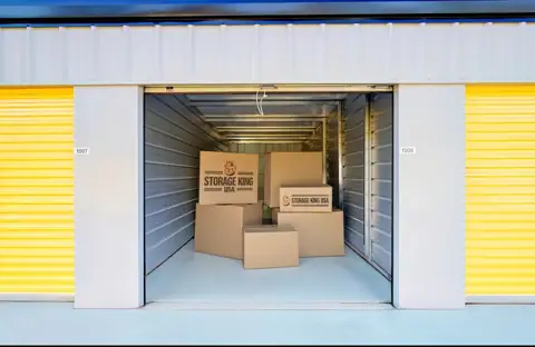 Storage King USA photo 3