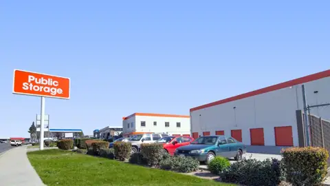 Public Storage in Van Nuys, CA