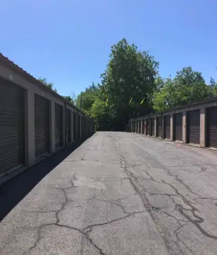 Dove Storage - Mansfield photo 2