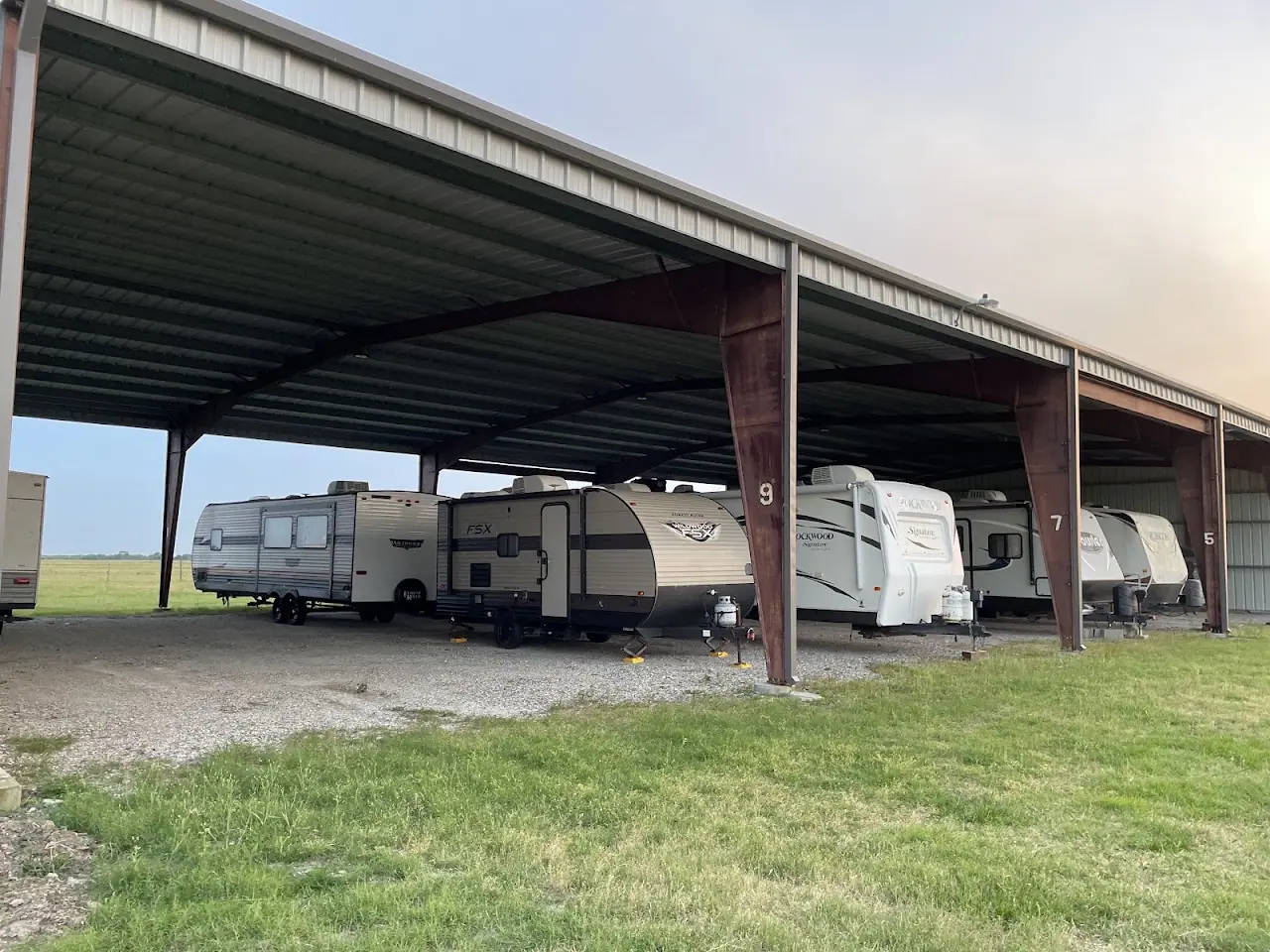 EL ENCINO RV & BOAT STORAGE, RV storage in Palacios