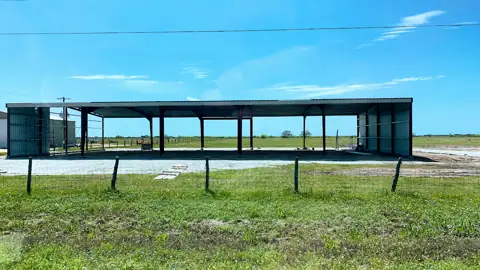 EL ENCINO RV & BOAT STORAGE photo 2