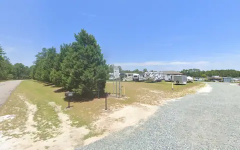 BE RV & Boat Storage photo 2