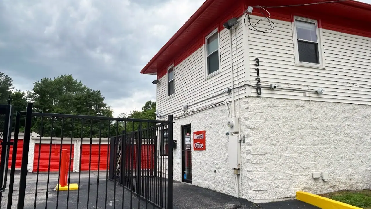 Public Storage, RV storage in Louisville