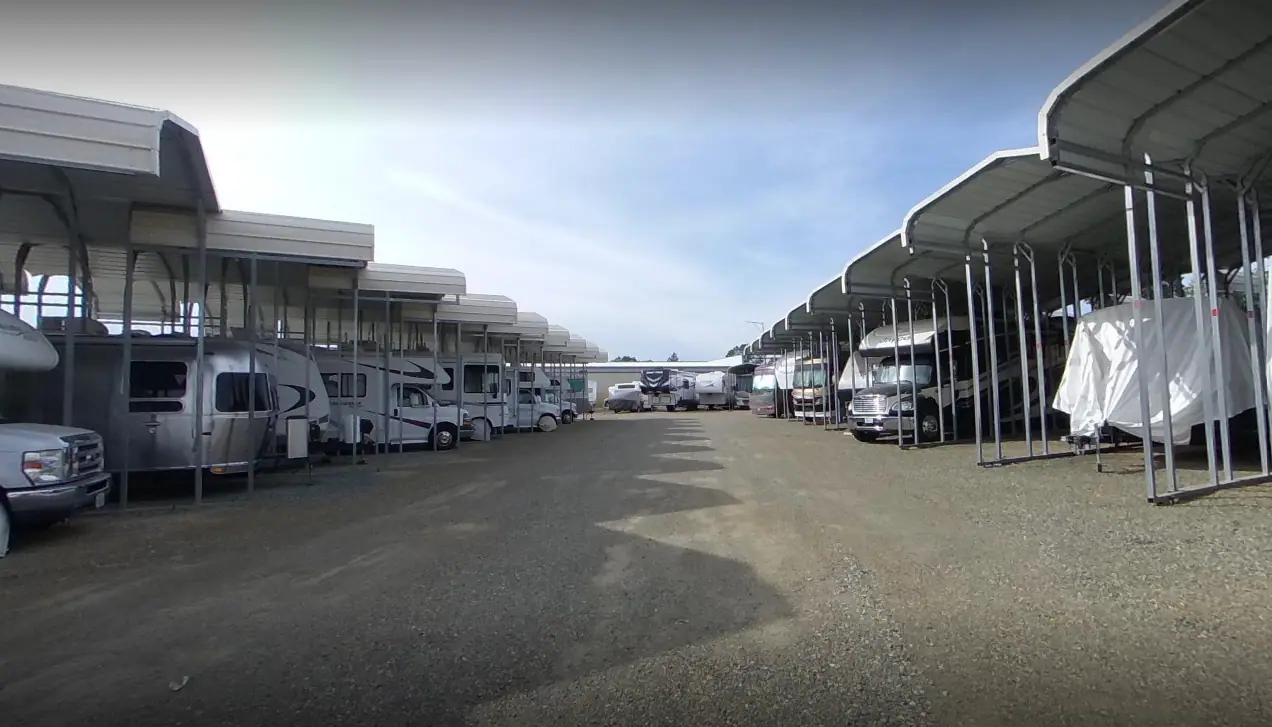 Camerado RV, Boat & Equipment Storage, RV storage in Cameron Park