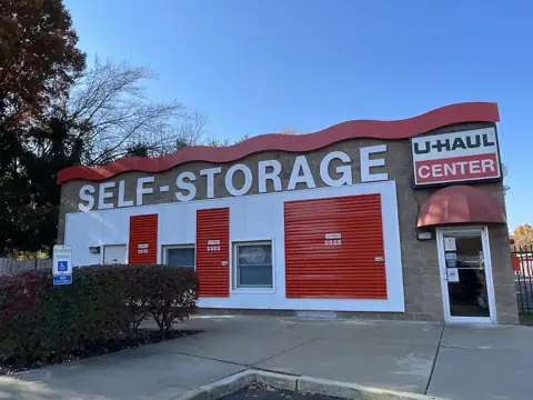 Self-Storage at U-Haul in Glassboro, NJ