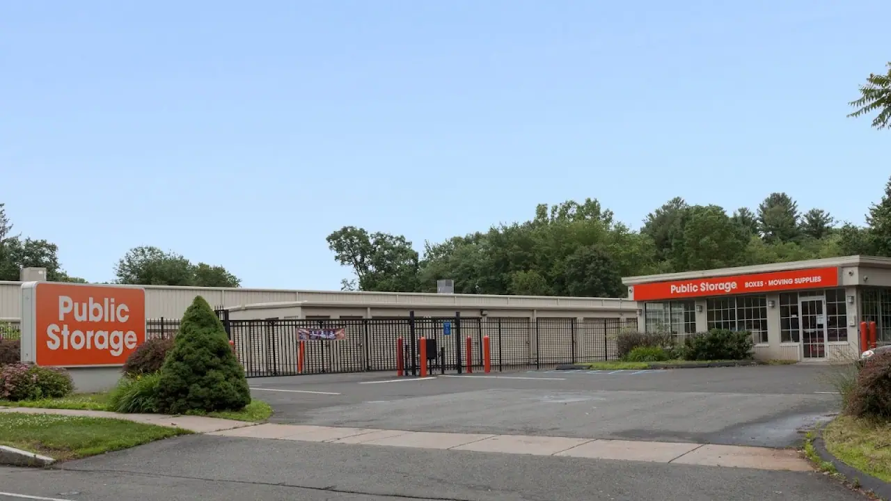 Public Storage, RV storage in Manchester