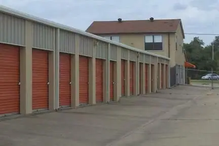 American Self Storage photo 2