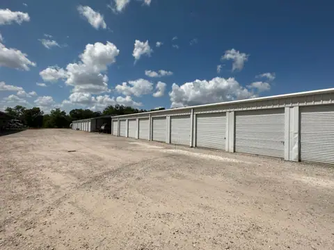 American Sportsman Boat & RV Storage in Alvin, TX