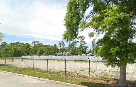 Dixie Highway Vehicle Storage photo 2