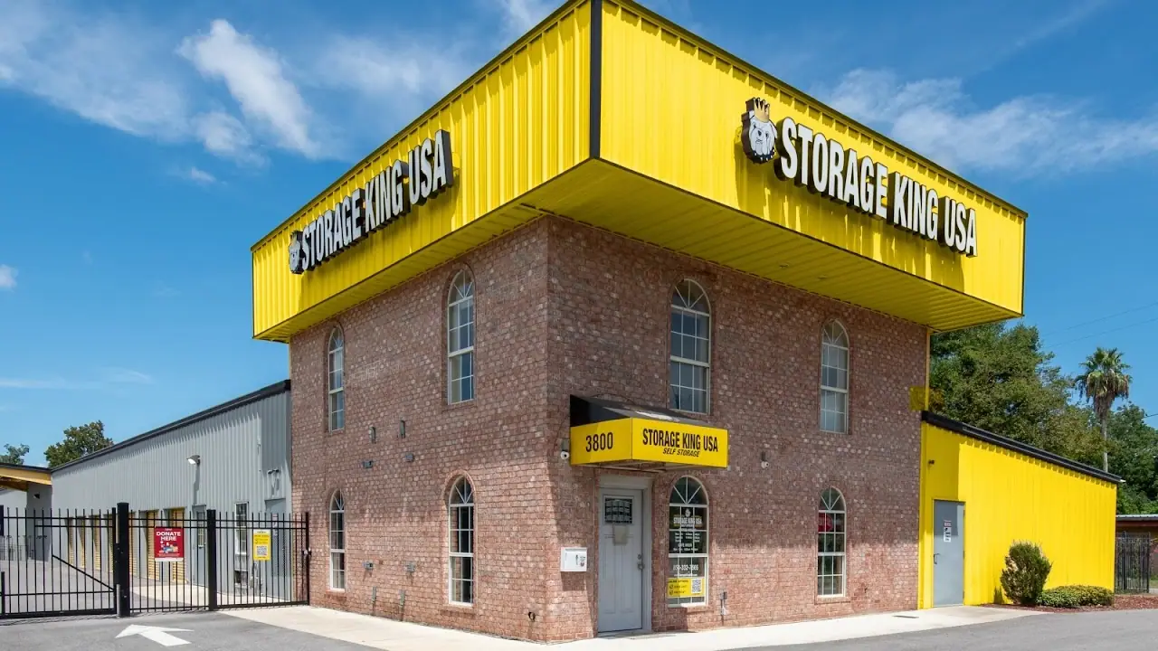 Storage King USA, RV storage in Pensacola
