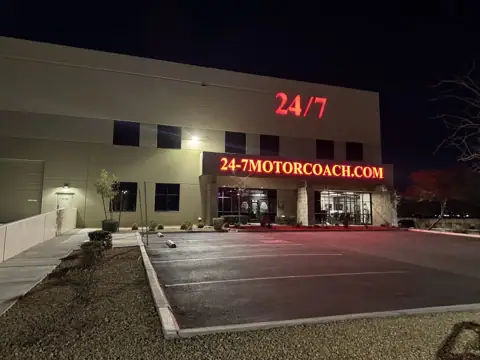 24/7 MotorCoach photo 2