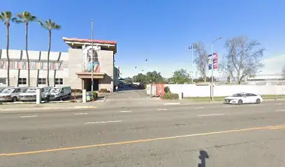 Self-Storage at U-Haul in Los Angeles, CA