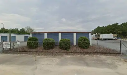 Seven Lakes Self Storage in West End, NC