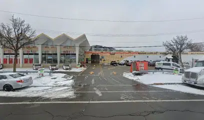 Self-Storage at U-Haul, RV storage in Portland