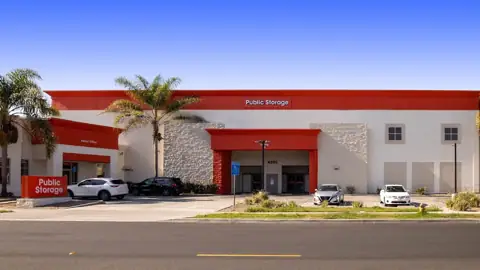Public Storage in Long Beach, CA