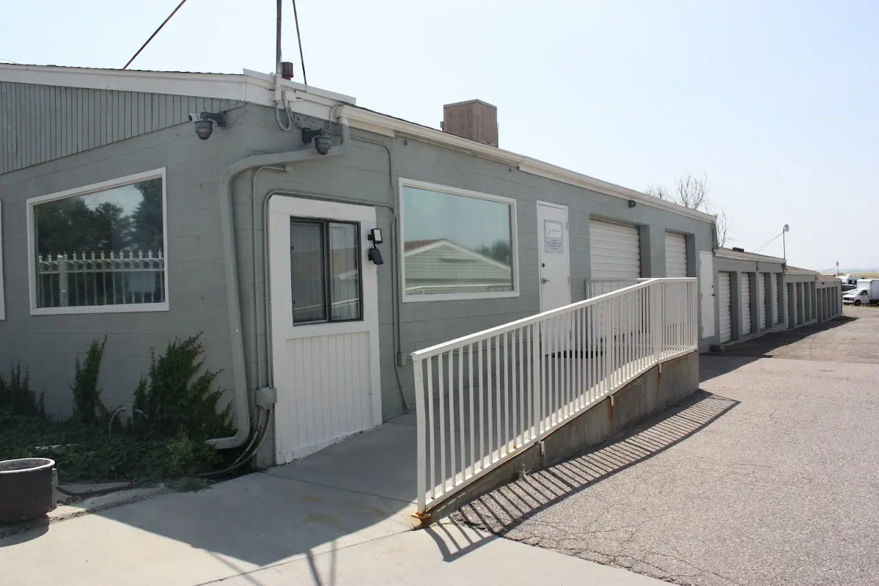 Harbor Plaza Storage, RV storage in Aurora