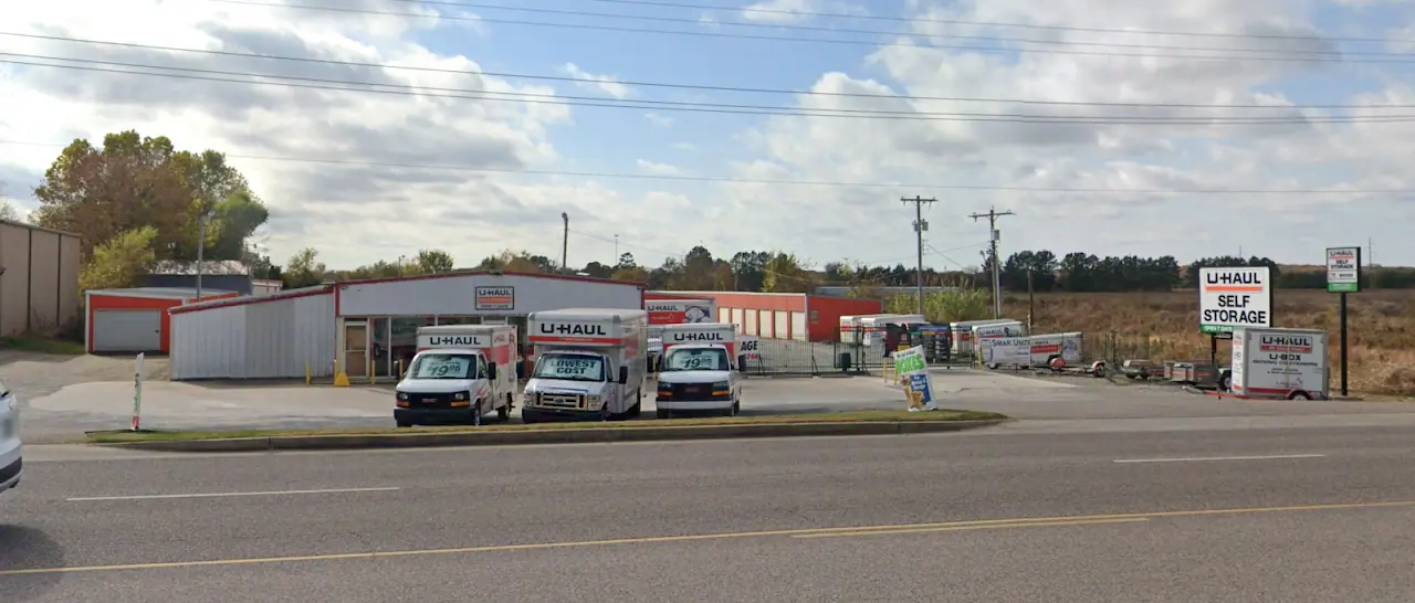 Self-Storage at U-Haul, RV storage in Durant