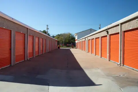 Public Storage photo 2