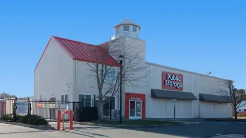 Public Storage photo 2