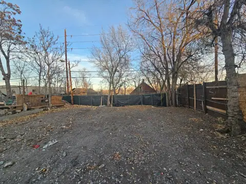 Delaware Street RV Storage photo 2