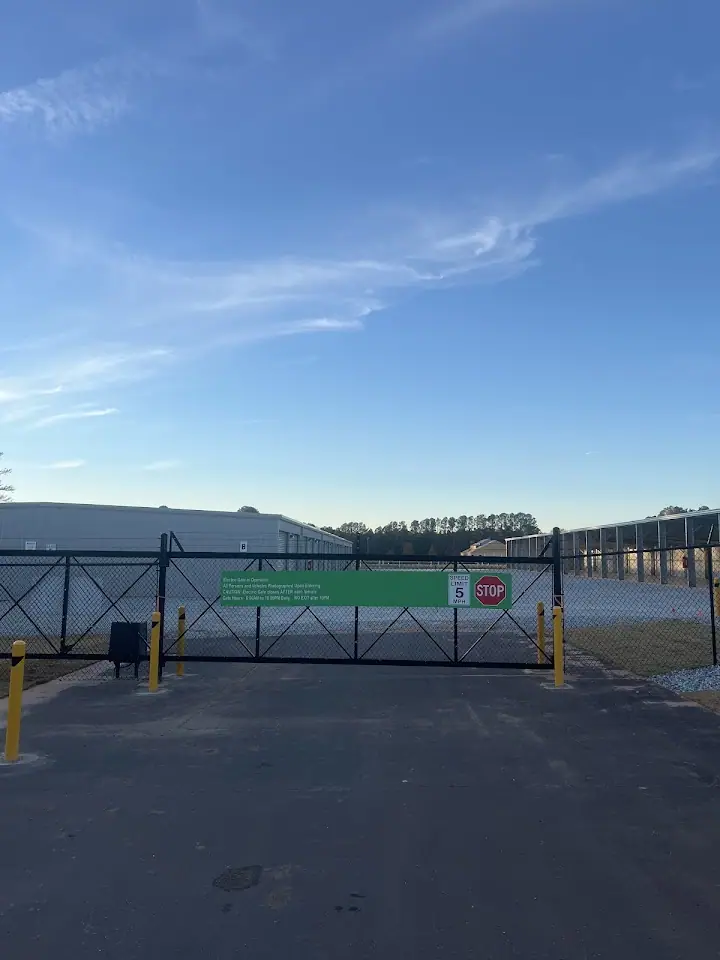 Lake Greenwood Storage, RV storage in Greenwood