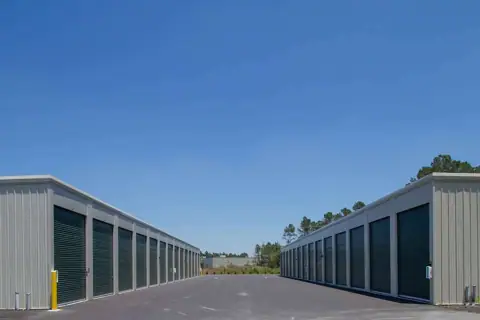 Pinnacle Storage in Leland, NC