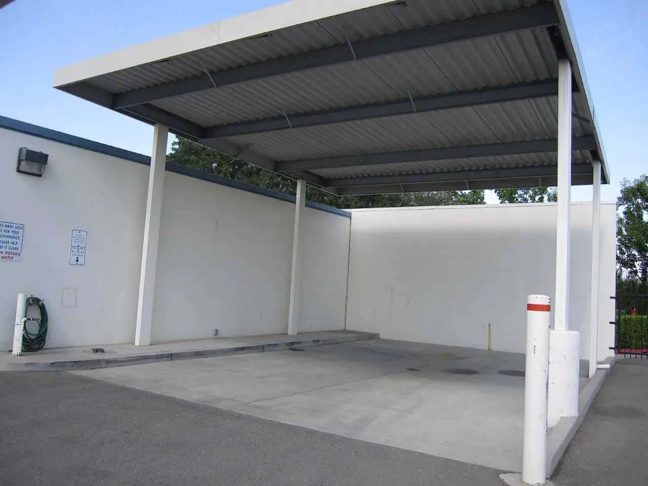 Blue Oaks Self Storage, RV storage in Roseville